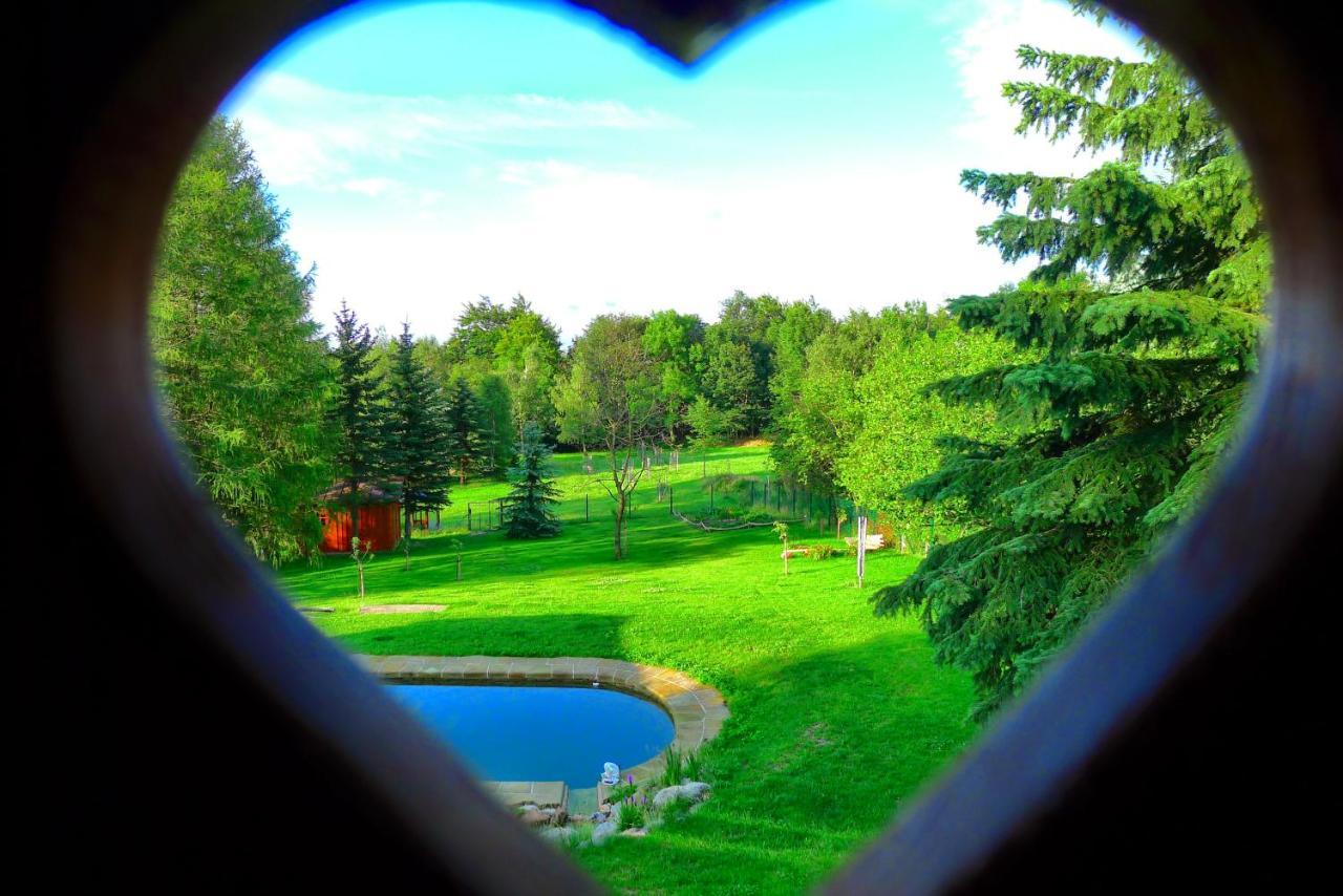 Guest House Sneznik Екстер'єр фото