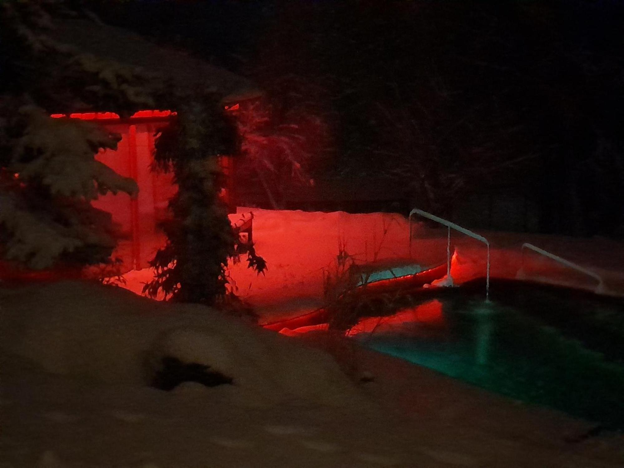 Guest House Sneznik Екстер'єр фото