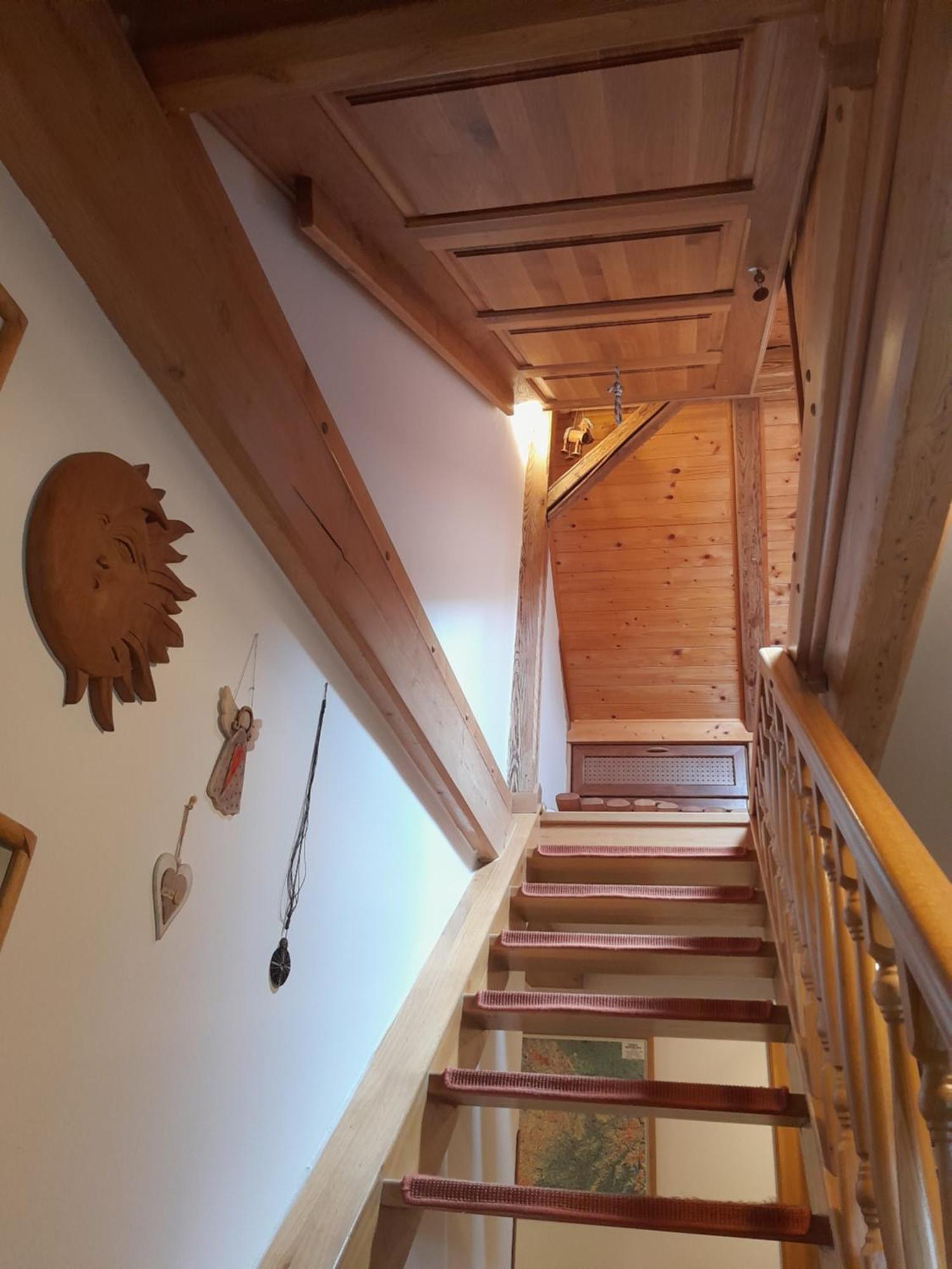 Guest House Sneznik Екстер'єр фото