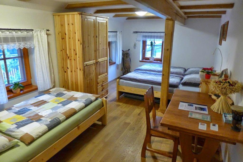 Guest House Sneznik Екстер'єр фото